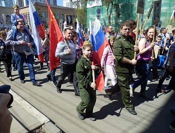 Фоторепортаж с возложения цветов к Вечному огню