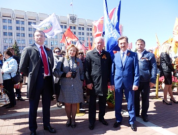 Возложение цветов к Вечному огню!