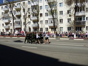 Фоторепортаж с возложения цветов к Вечному огню