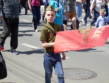 Фоторепортаж с возложения цветов к Вечному огню