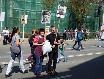 Фоторепортаж с возложения цветов к Вечному огню