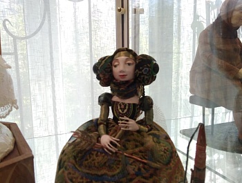 Люди и куклы