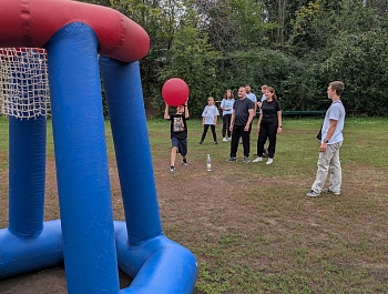 Семейный праздник "Папа, мама, я - спортивная семья"!