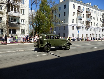 Фоторепортаж с возложения цветов к Вечному огню
