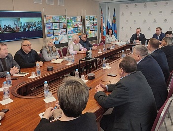 Крым наш: Самару и Саки соединил телемост